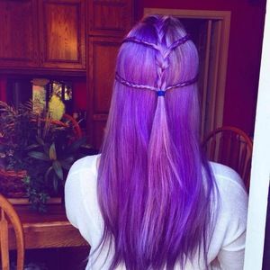 Meet your Posher, Sana